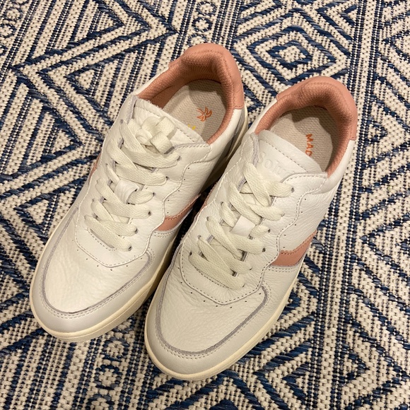 Soludos Roma Sneaker - Picture 1 of 5